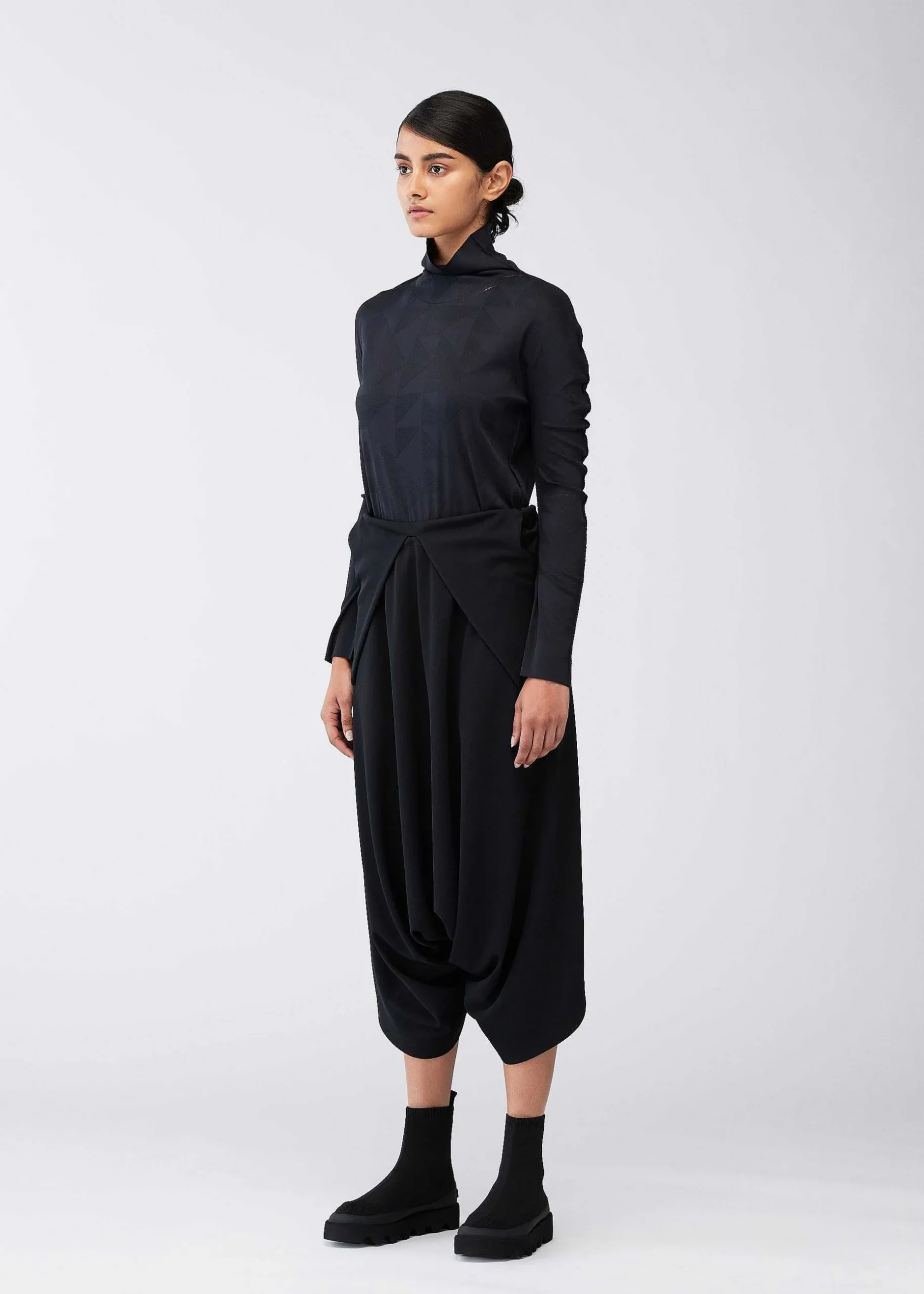 ISSEY MIYAKE Pants|132 5.