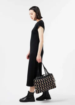 ISSEY MIYAKE Tote Bag|Amime