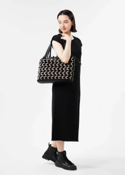 ISSEY MIYAKE Tote Bag|Amime