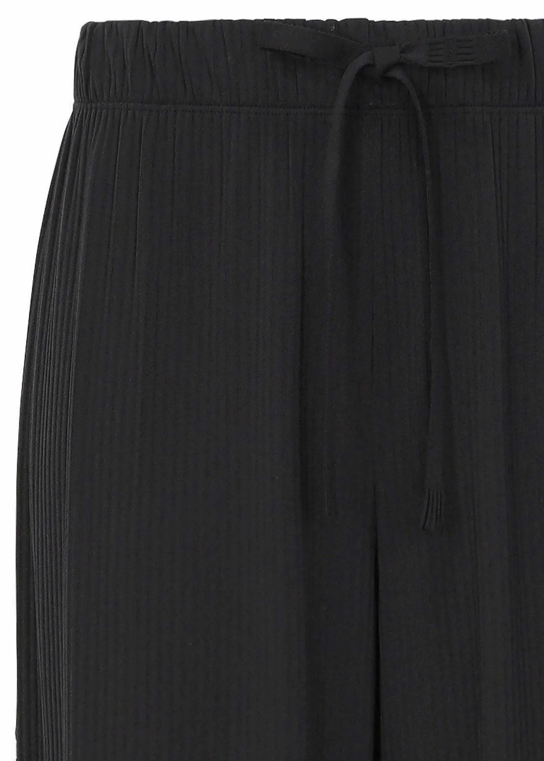 ISSEY MIYAKE Pants|A-Poc Basics Black