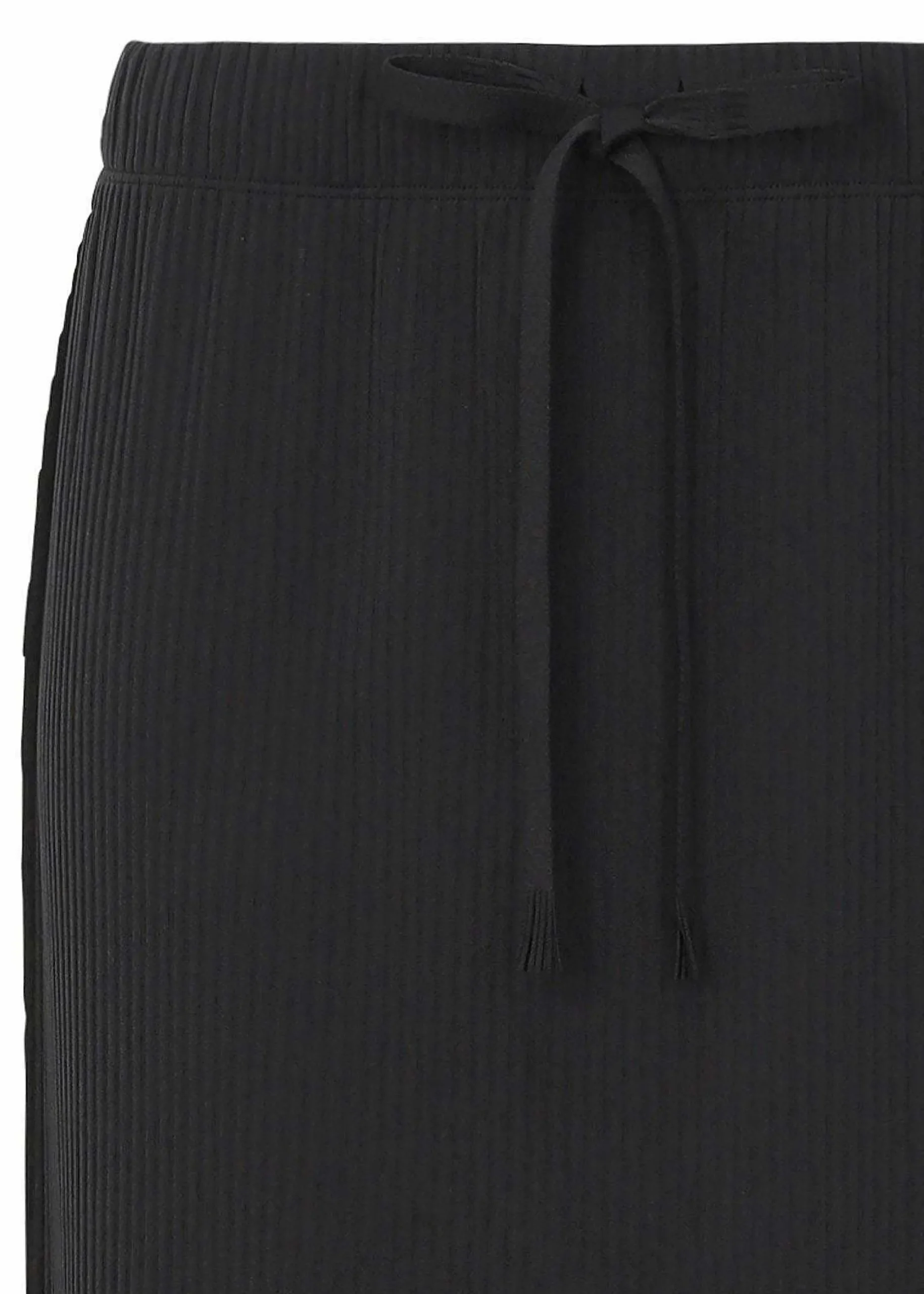 ISSEY MIYAKE Skirt|A-Poc Basics Black