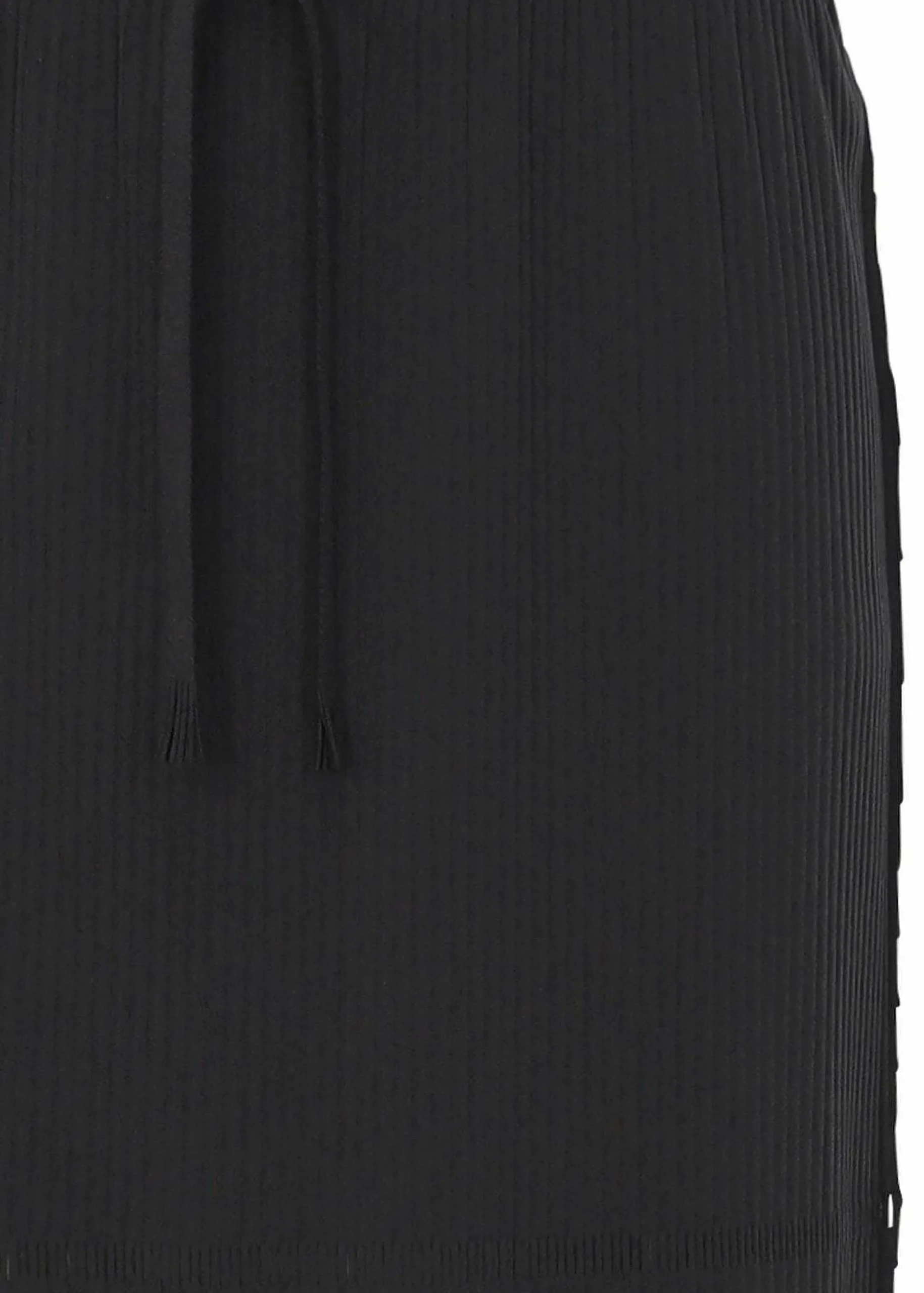 ISSEY MIYAKE Skirt|A-Poc Basics Black