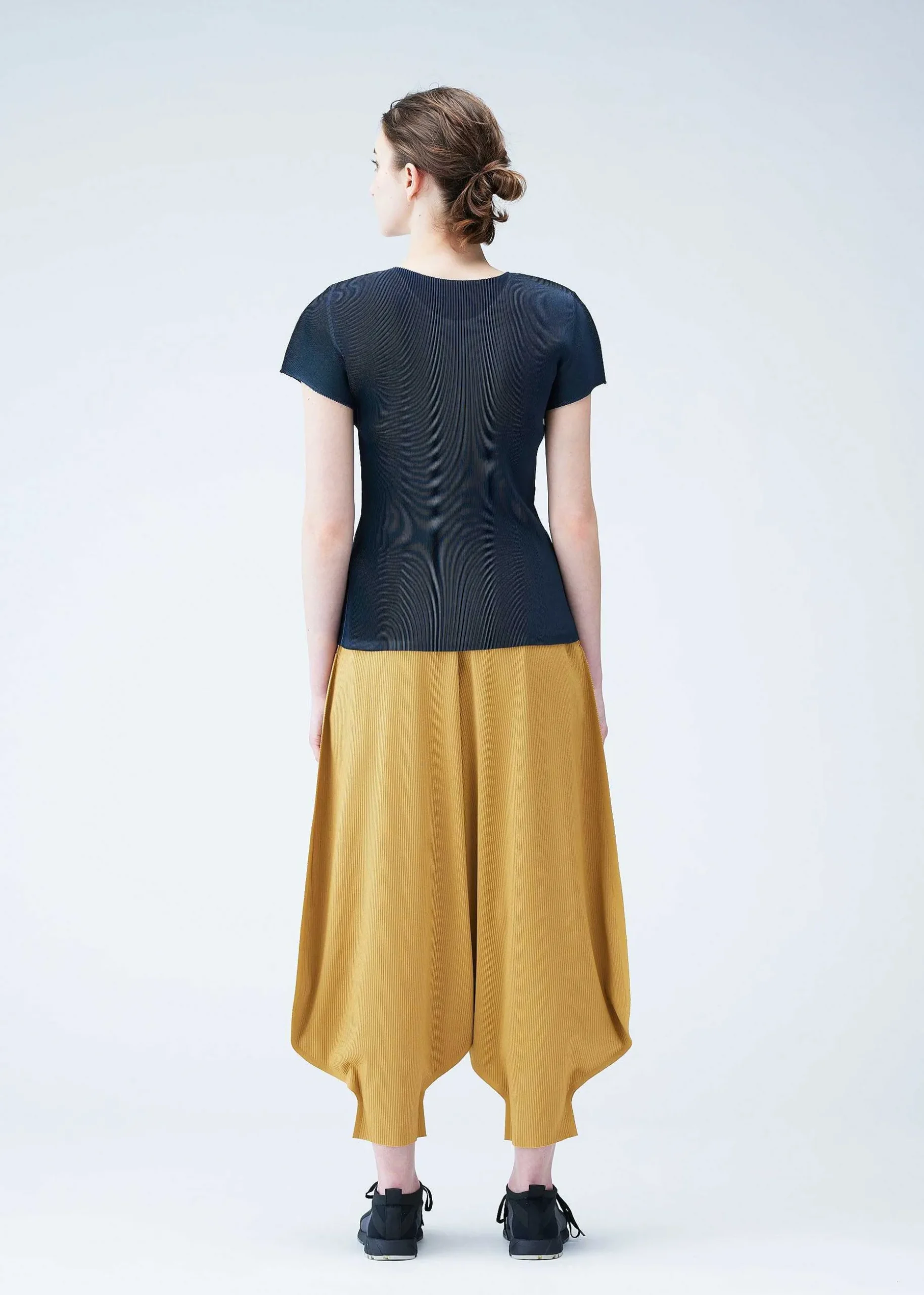 ISSEY MIYAKE Pants|A-Poc Bottoms