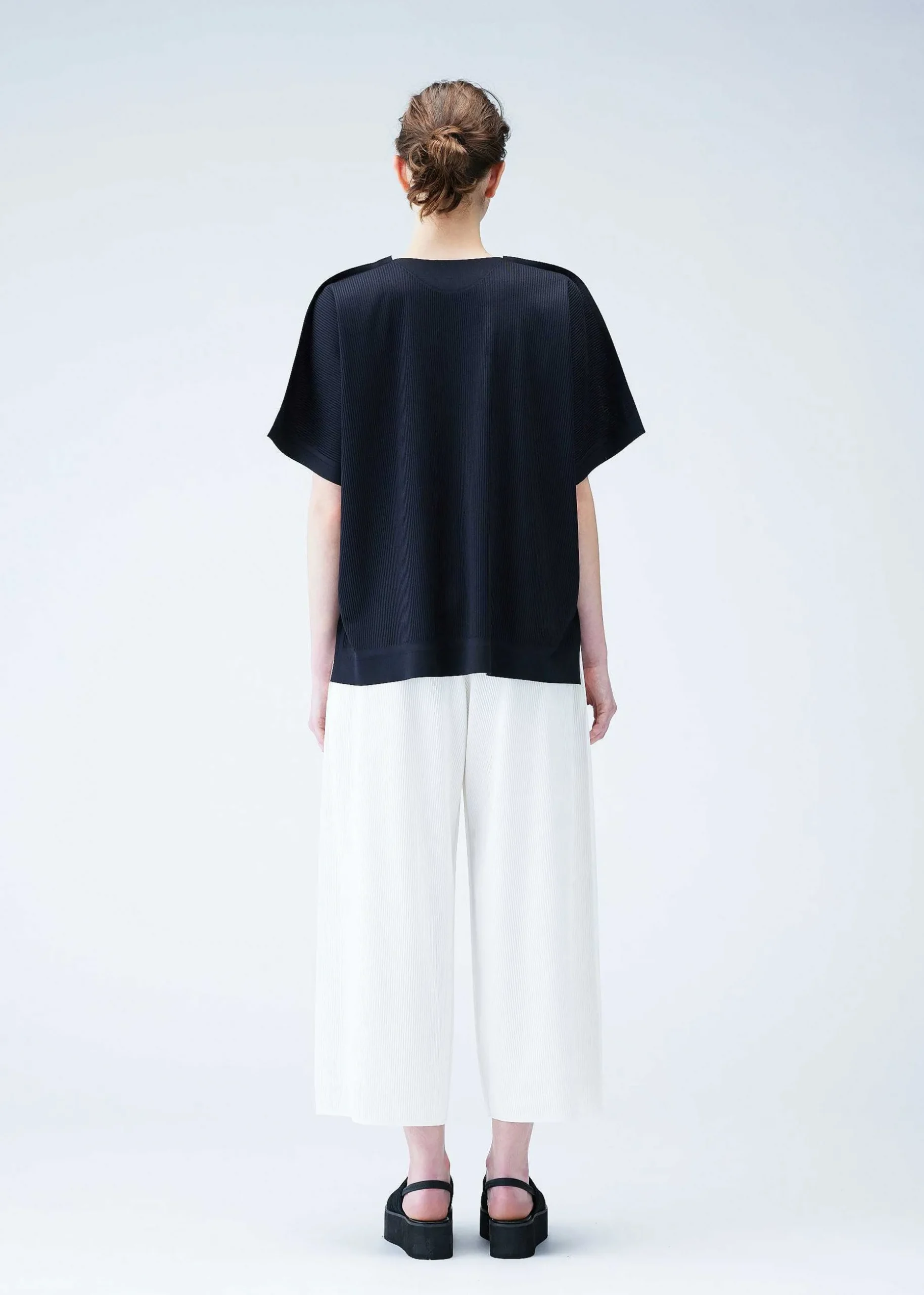 ISSEY MIYAKE Pants|A-Poc Form