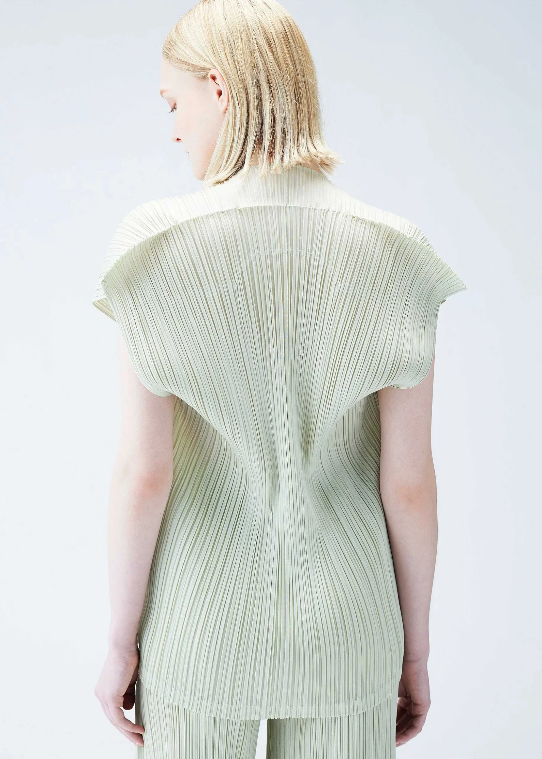 ISSEY MIYAKE Top|Artichoke