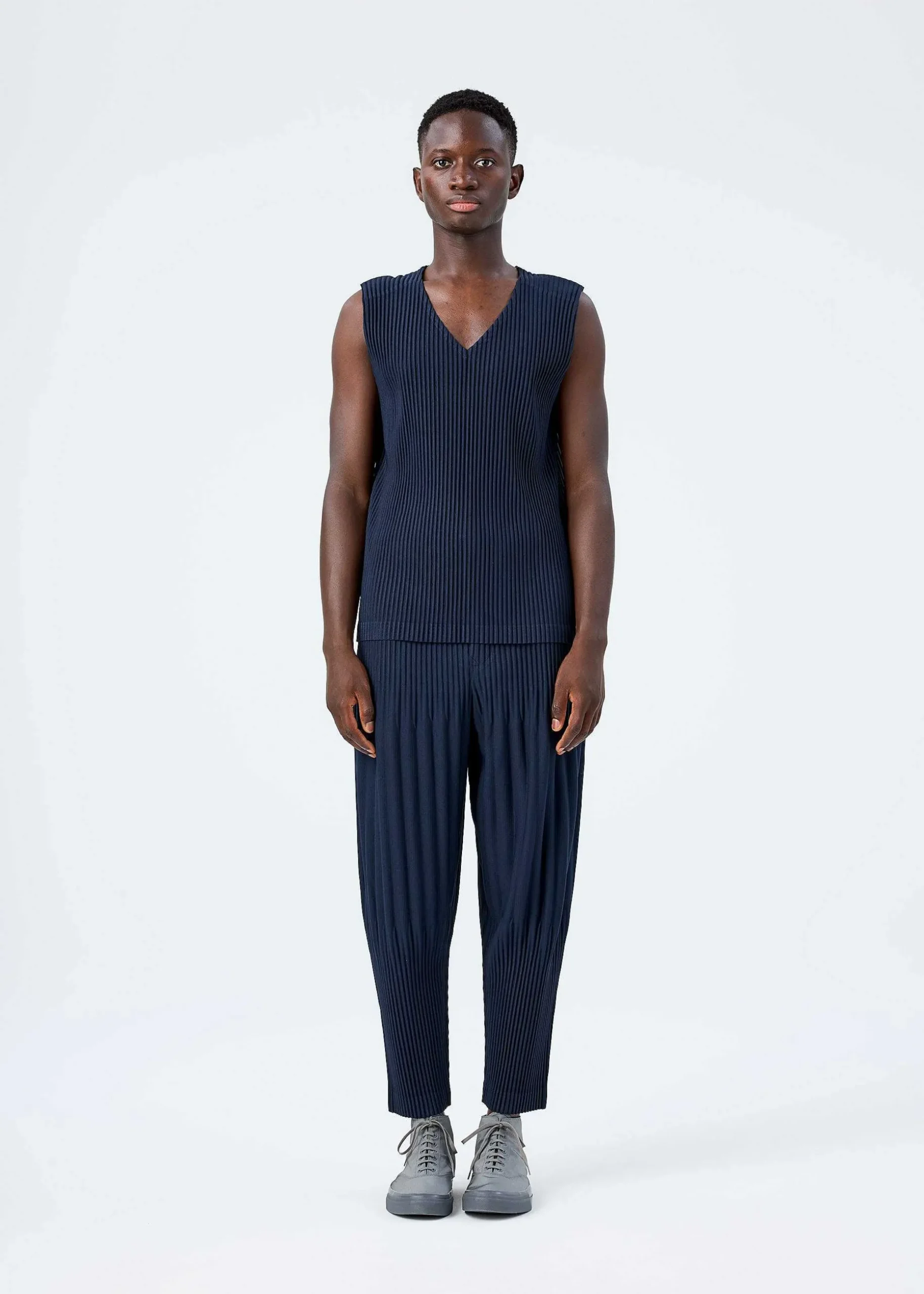 ISSEY MIYAKE Vest|Basics