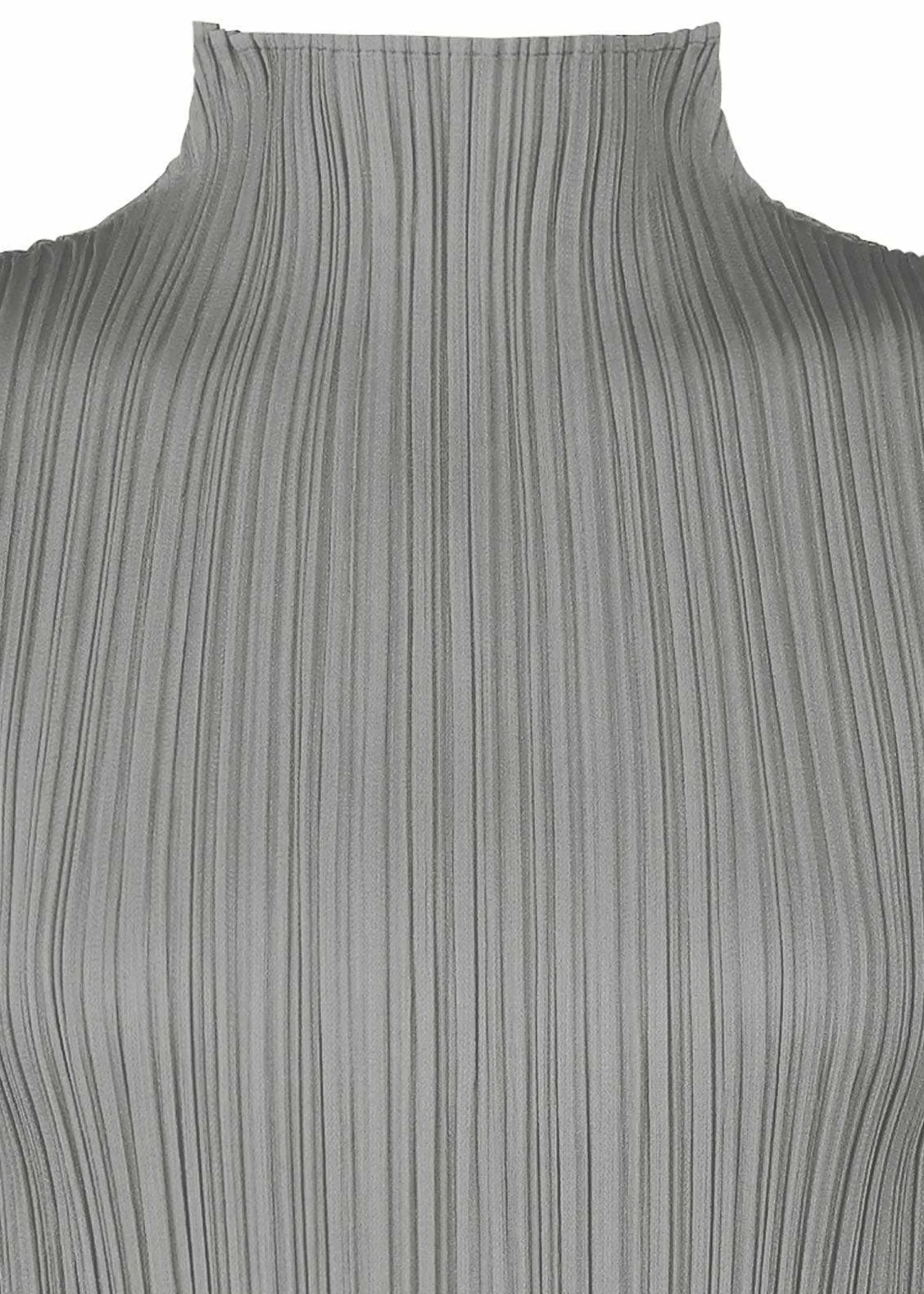 ISSEY MIYAKE Top|Basics