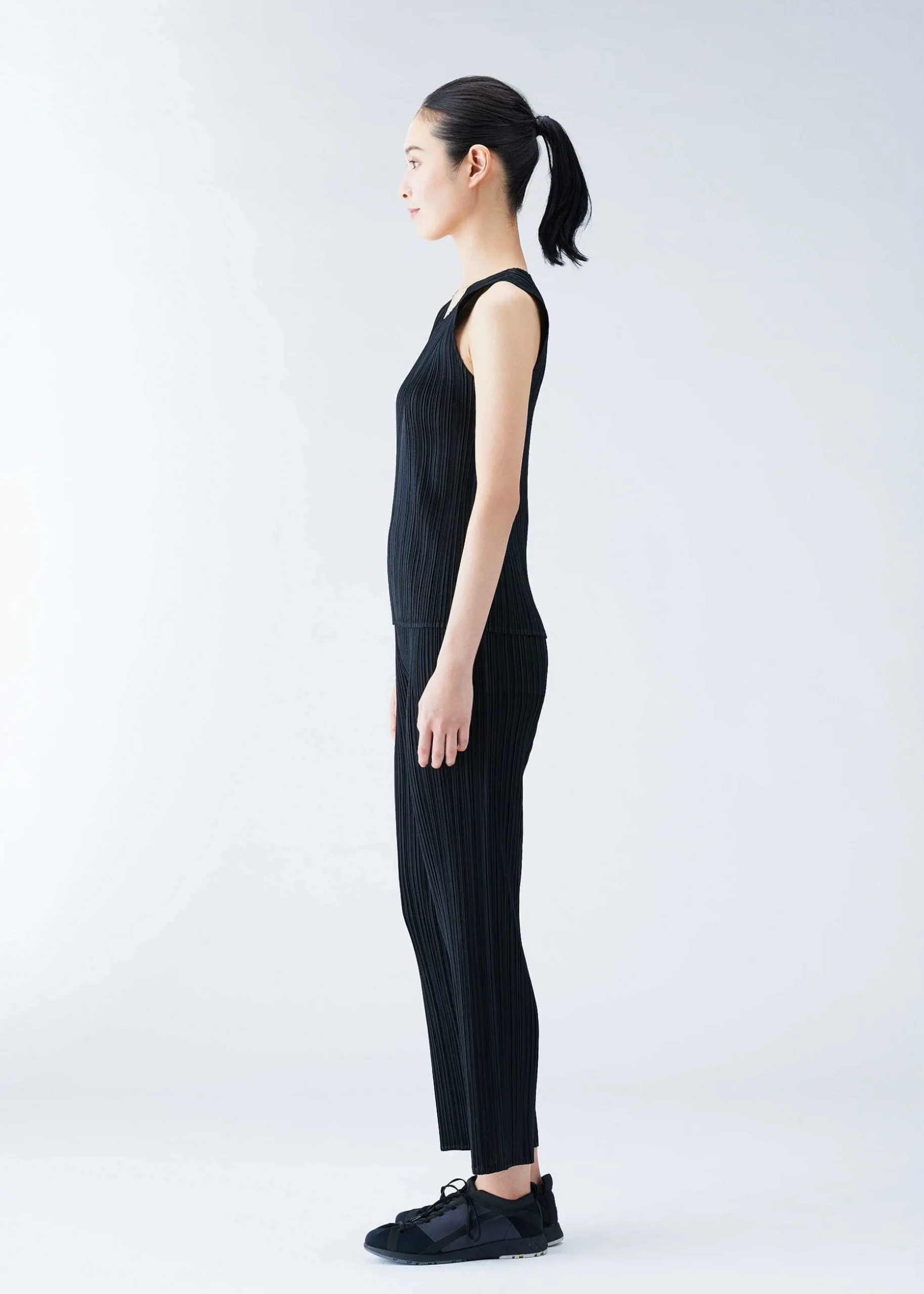 ISSEY MIYAKE Top|Basics