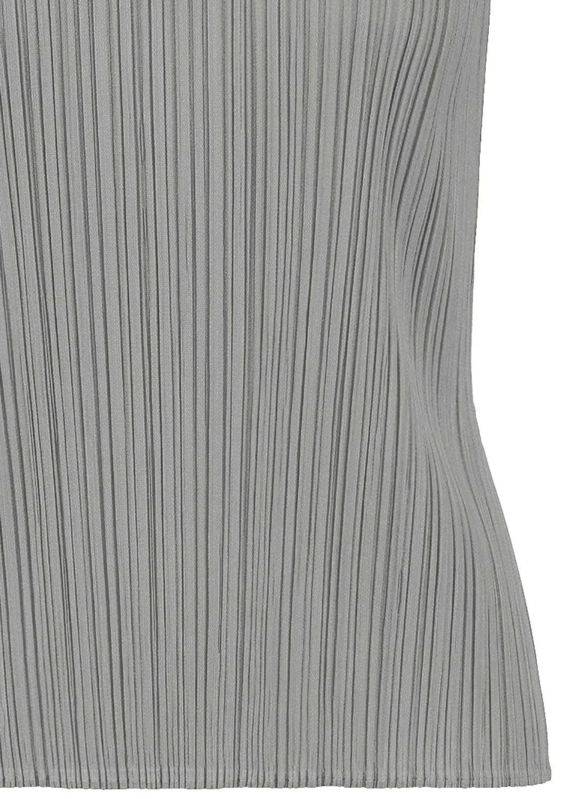 ISSEY MIYAKE Top|Basics