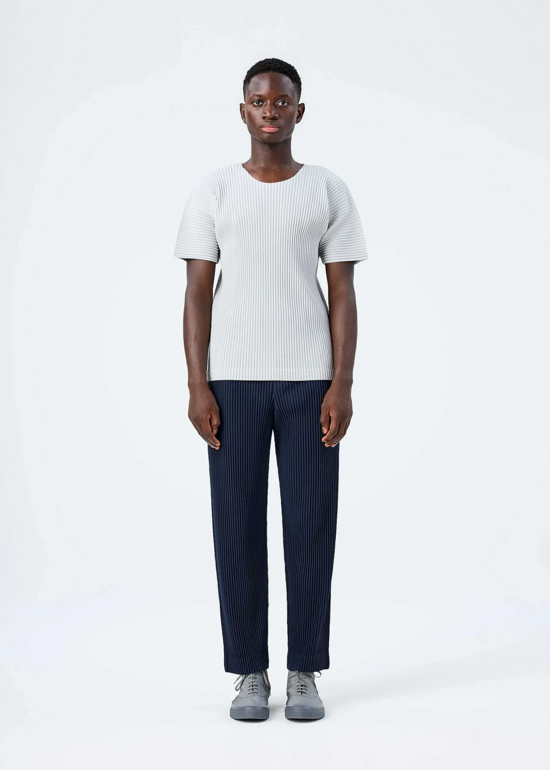 ISSEY MIYAKE Top|Basics