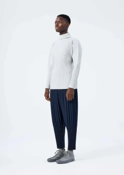 ISSEY MIYAKE Top|Basics