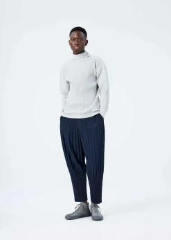 ISSEY MIYAKE Top|Basics