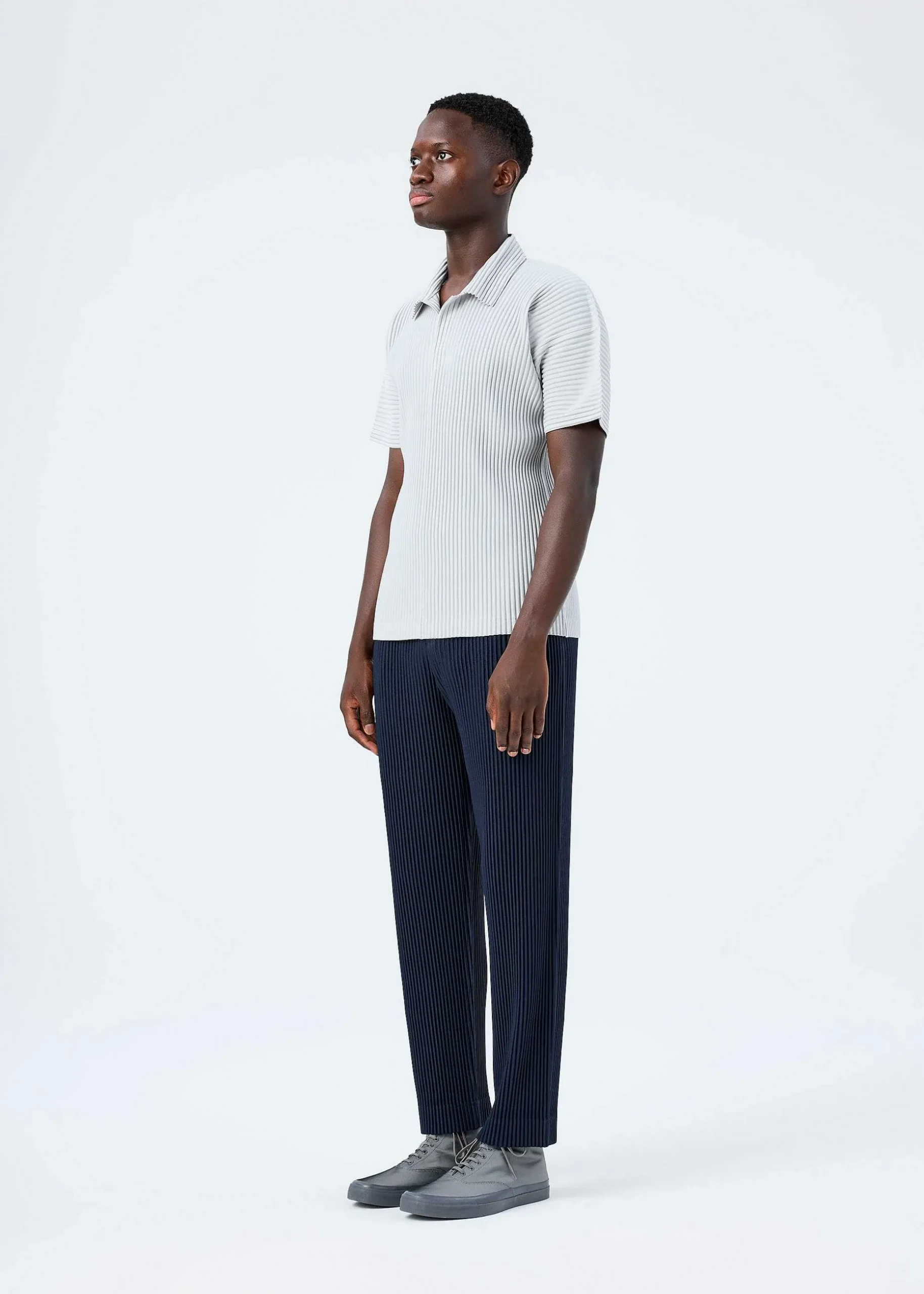 ISSEY MIYAKE Shirts|Basics