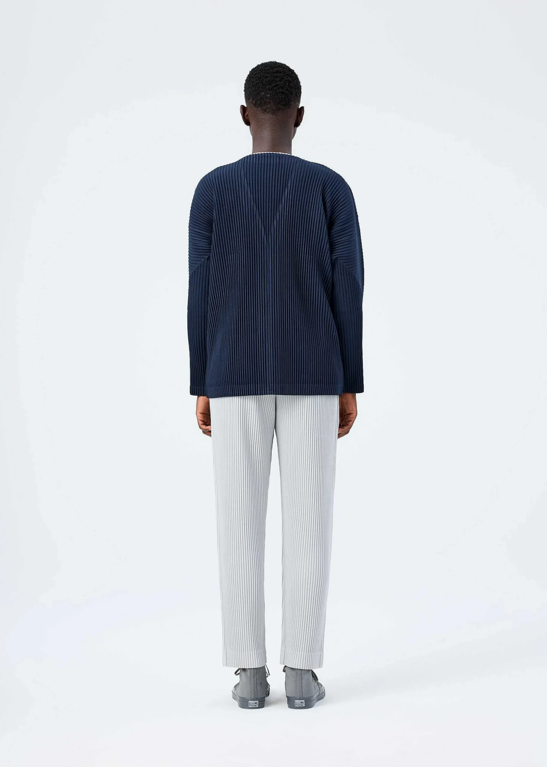ISSEY MIYAKE Cardigan|Basics