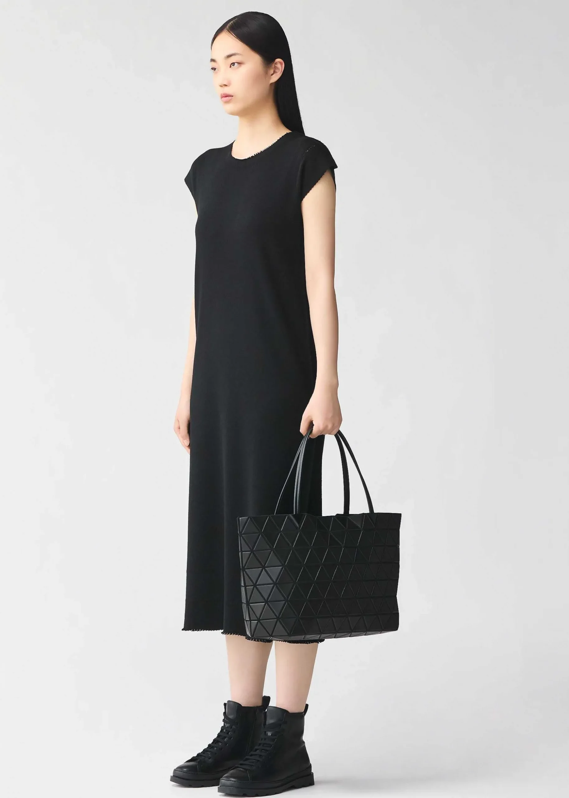 ISSEY MIYAKE Handbag|Bateau Matte