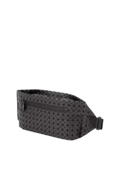 ISSEY MIYAKE Shoulder Bag|Baton Matte Black