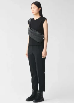 ISSEY MIYAKE Shoulder Bag|Baton Matte Black