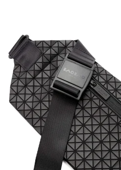 ISSEY MIYAKE Shoulder Bag|Baton Matte Black