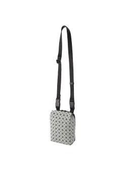 ISSEY MIYAKE Shoulder Bag|Beetle Light Gray