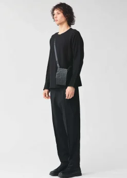 ISSEY MIYAKE Shoulder Bag|Beetle Matte Black