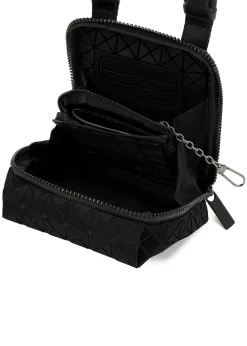 ISSEY MIYAKE Shoulder Bag|Beetle Matte Black