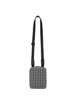 ISSEY MIYAKE Shoulder Bag|Beetle