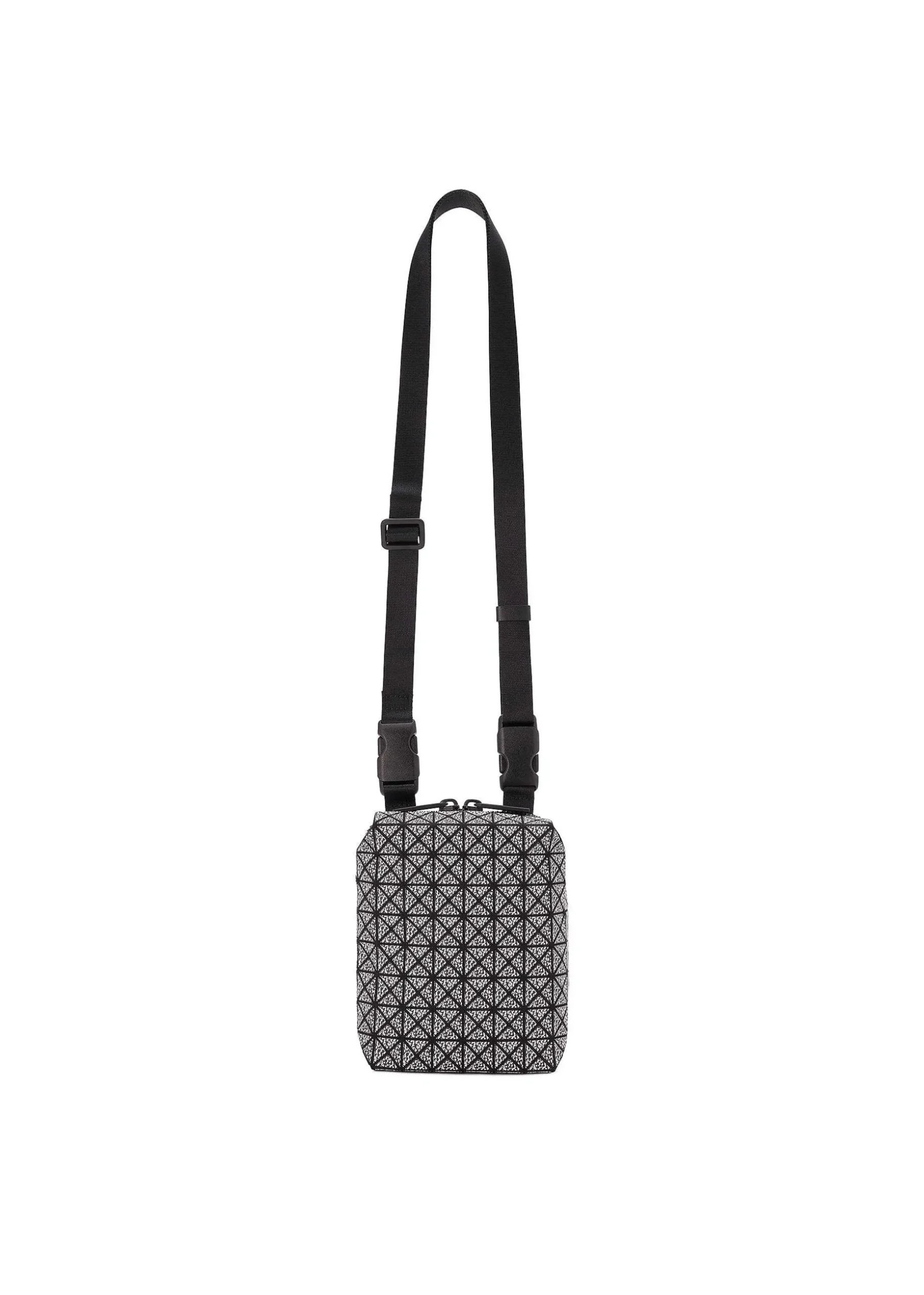ISSEY MIYAKE Shoulder Bag|Beetle