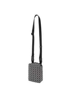 ISSEY MIYAKE Shoulder Bag|Beetle