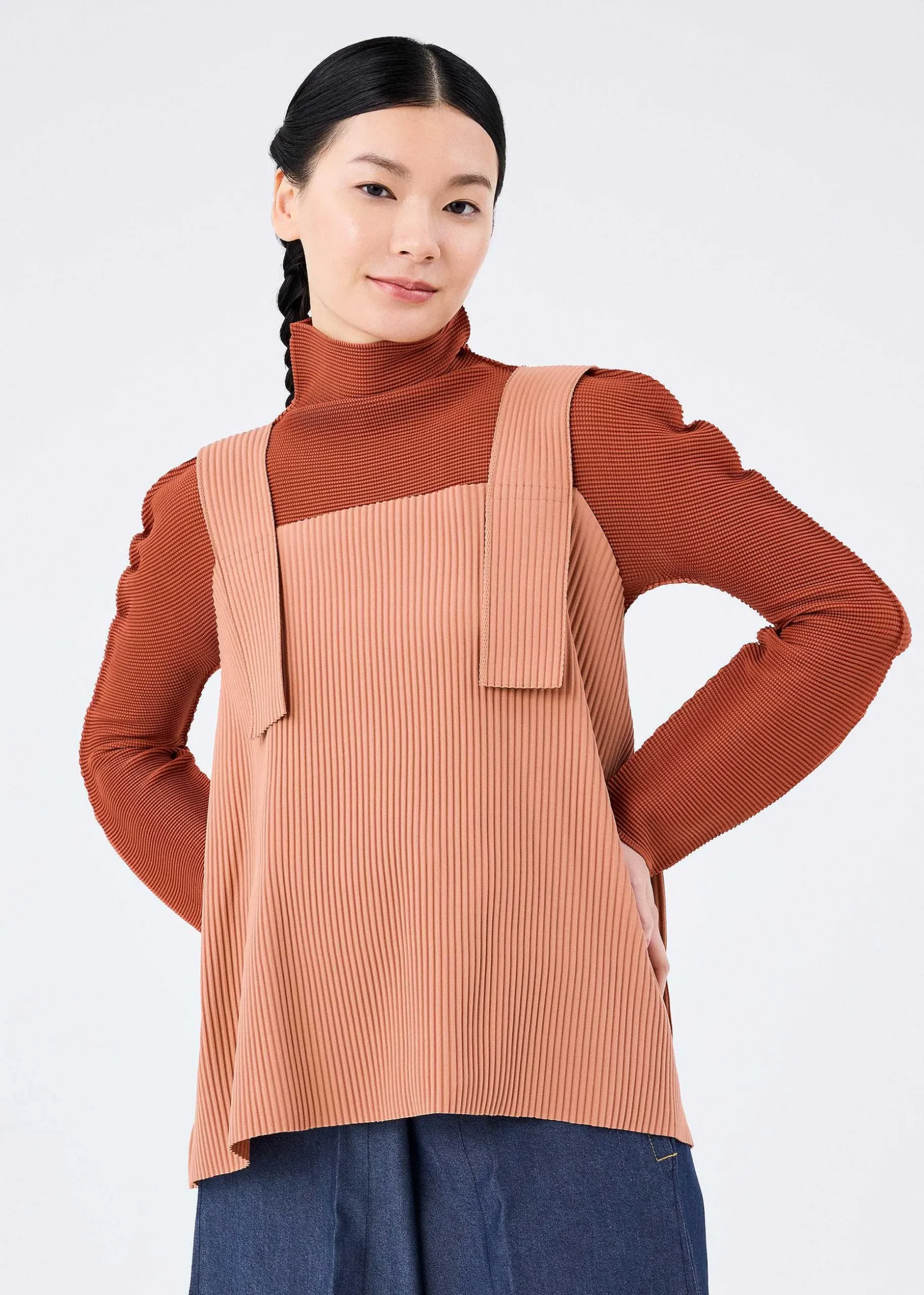 ISSEY MIYAKE Top|Belt Pleats