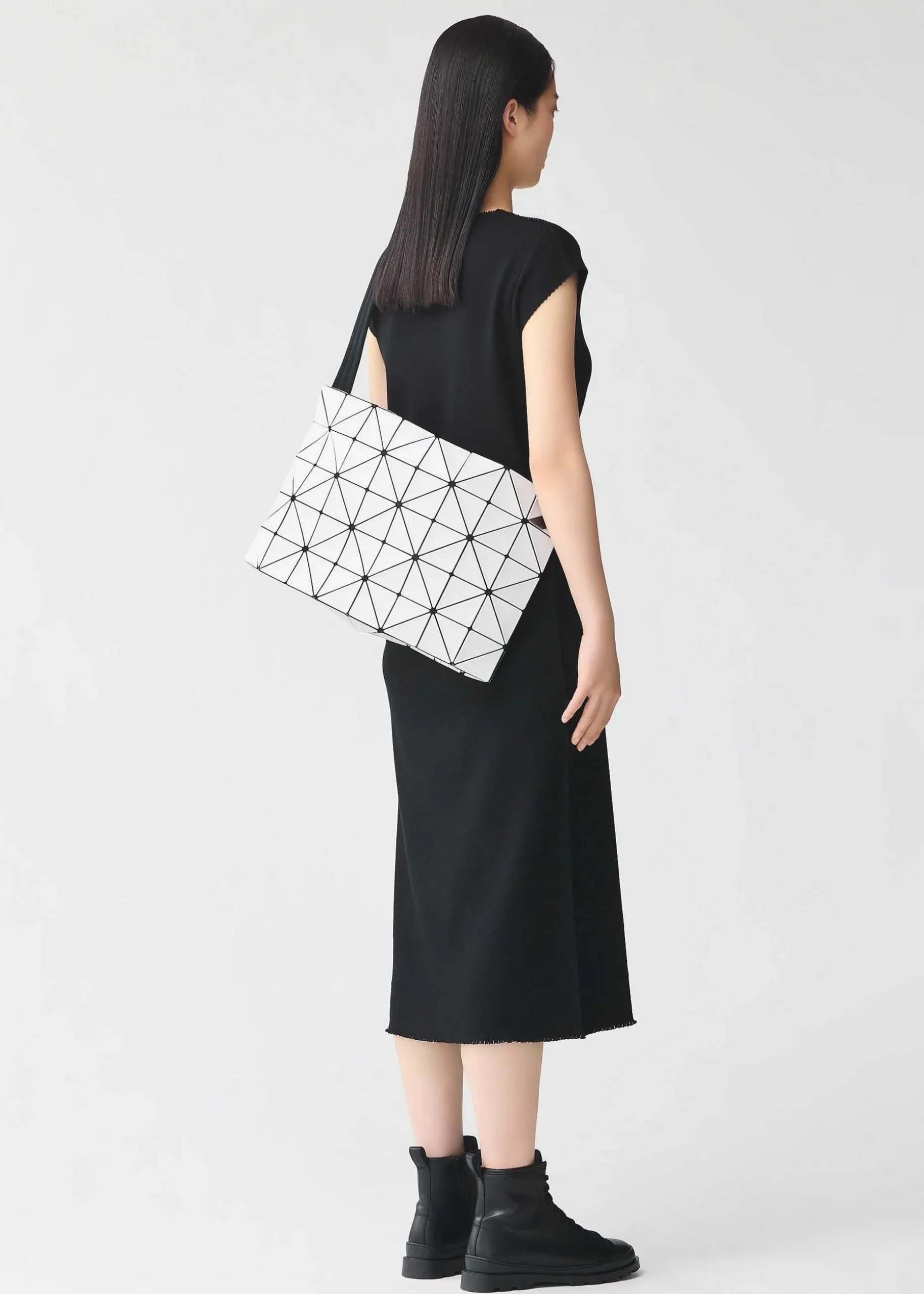 ISSEY MIYAKE Shoulder Bag|Blocky