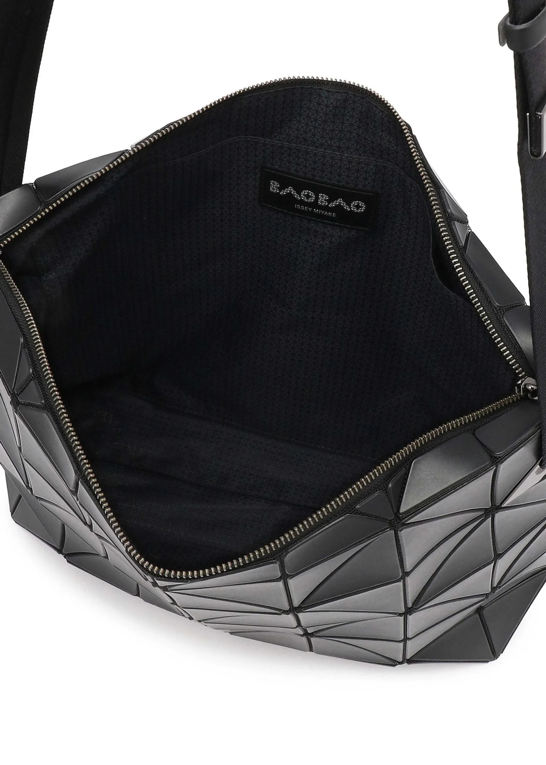 ISSEY MIYAKE Shoulder Bag|Blocky