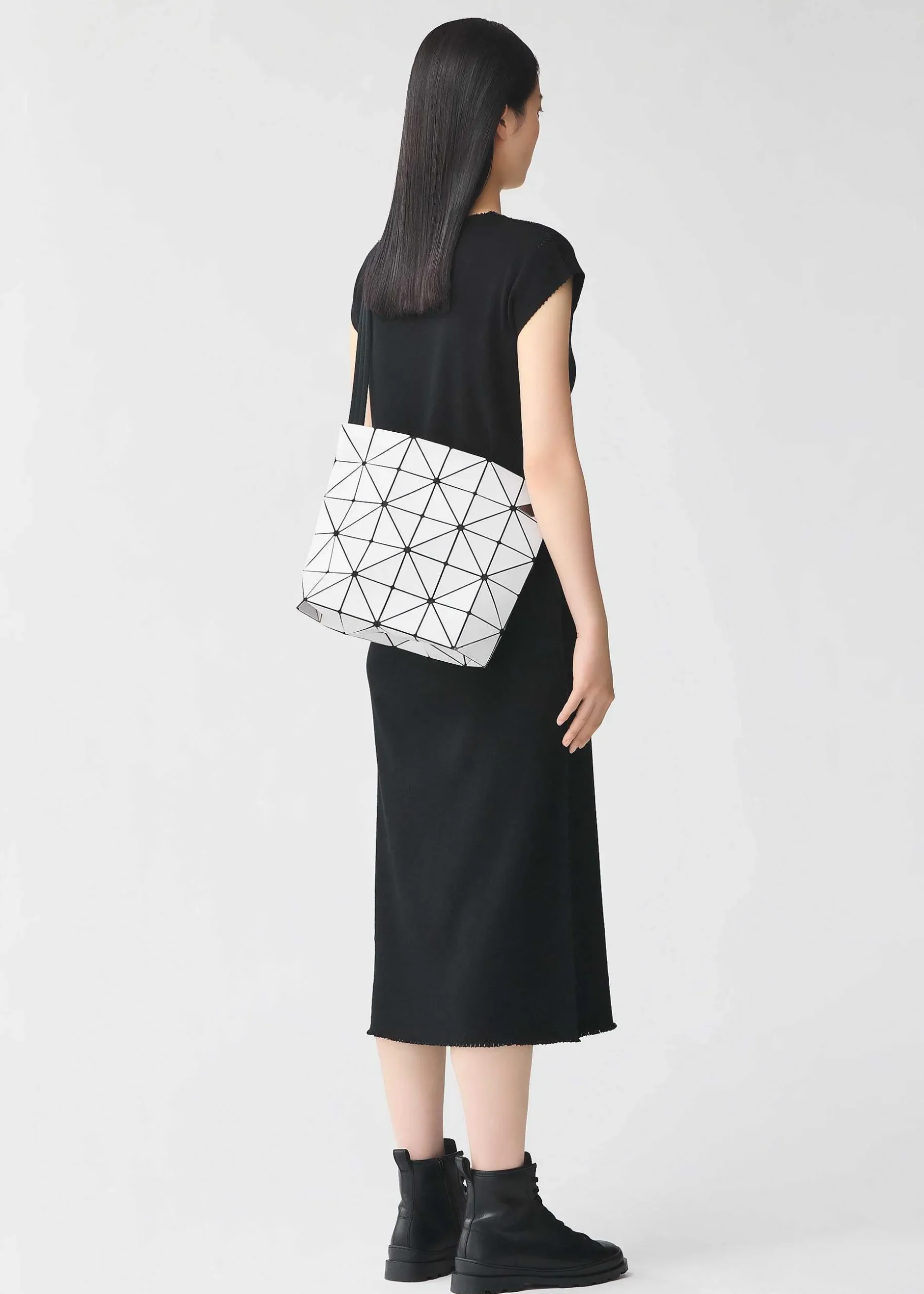 ISSEY MIYAKE Shoulder Bag|Blocky