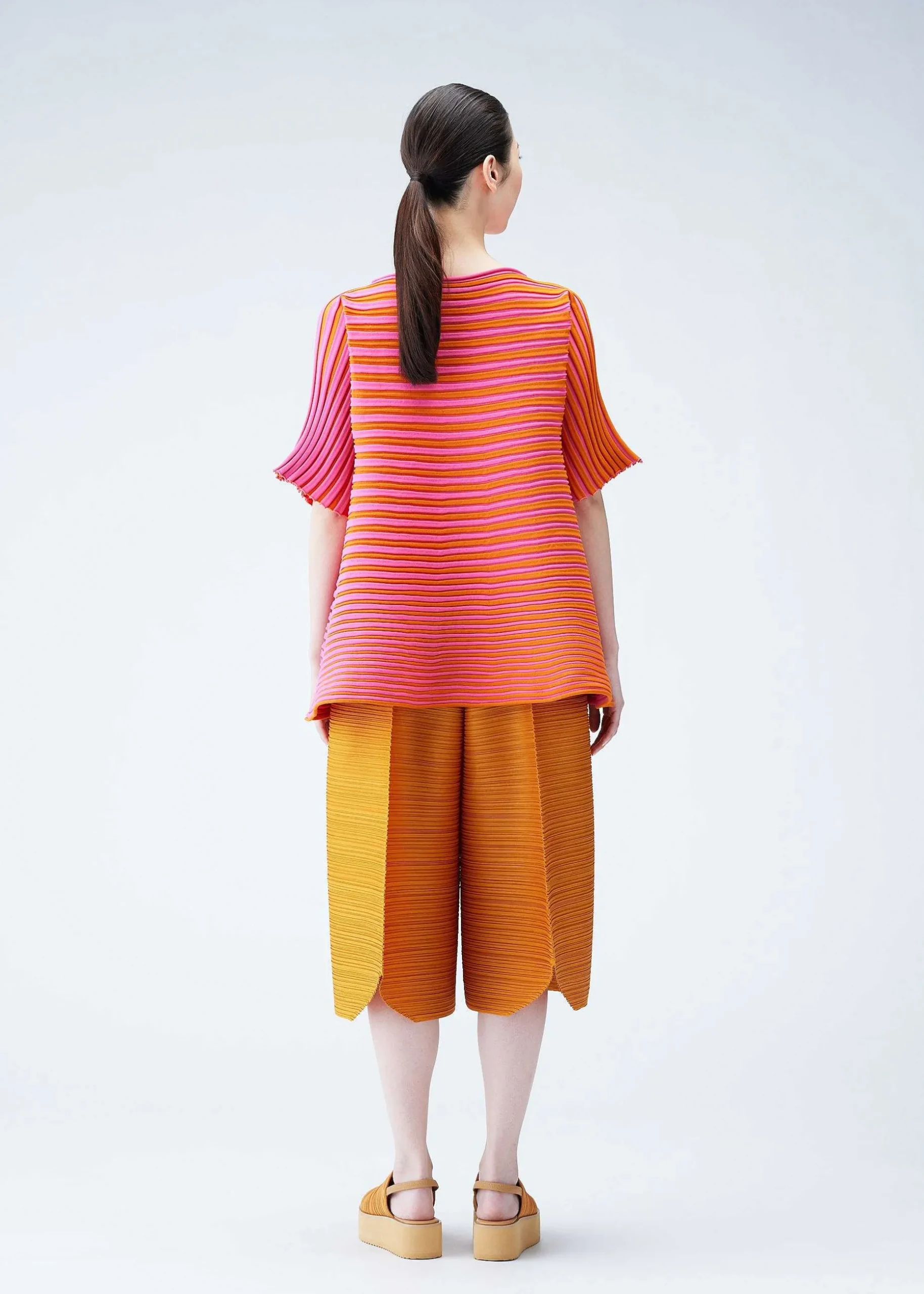 ISSEY MIYAKE Knitwear|Bounce Knit