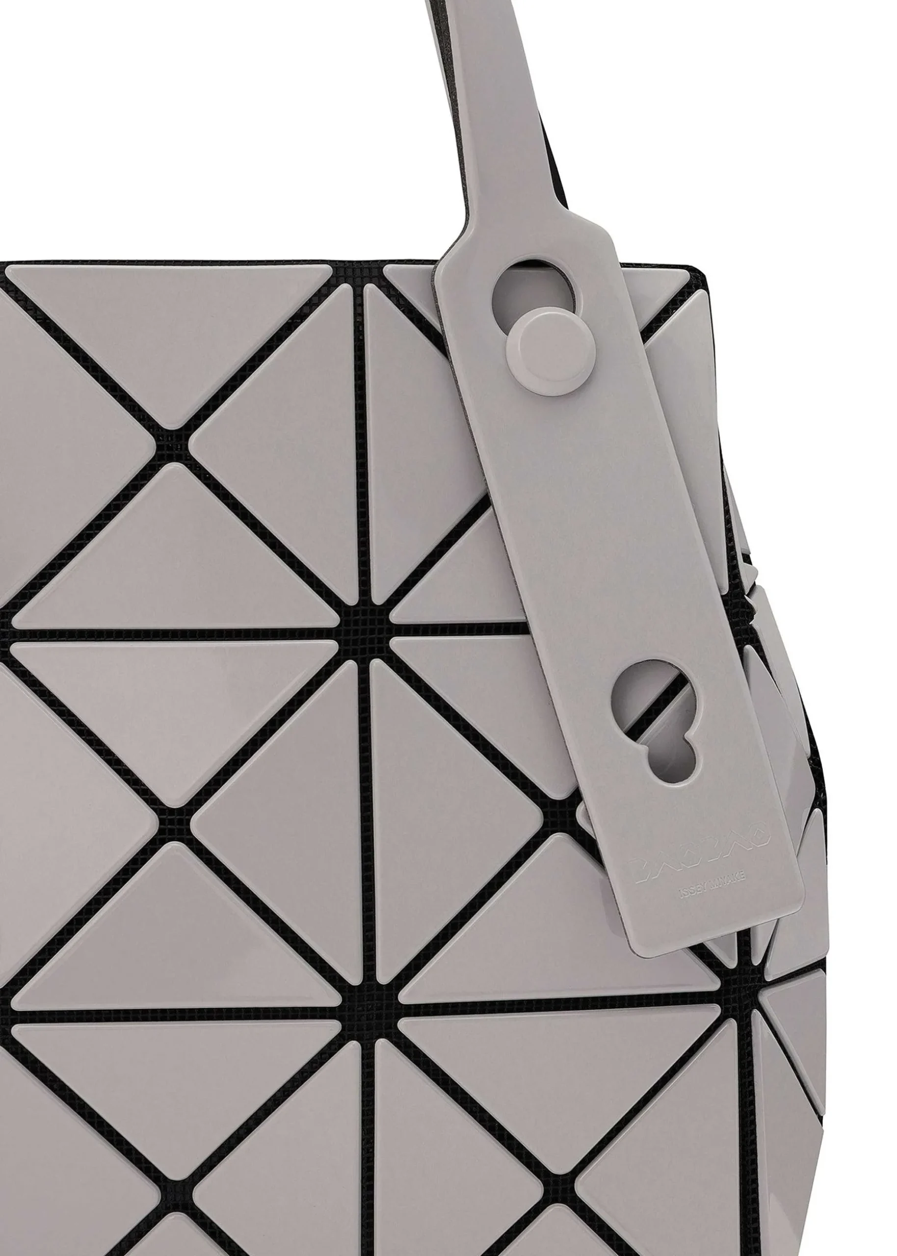ISSEY MIYAKE Handbag|Carat
