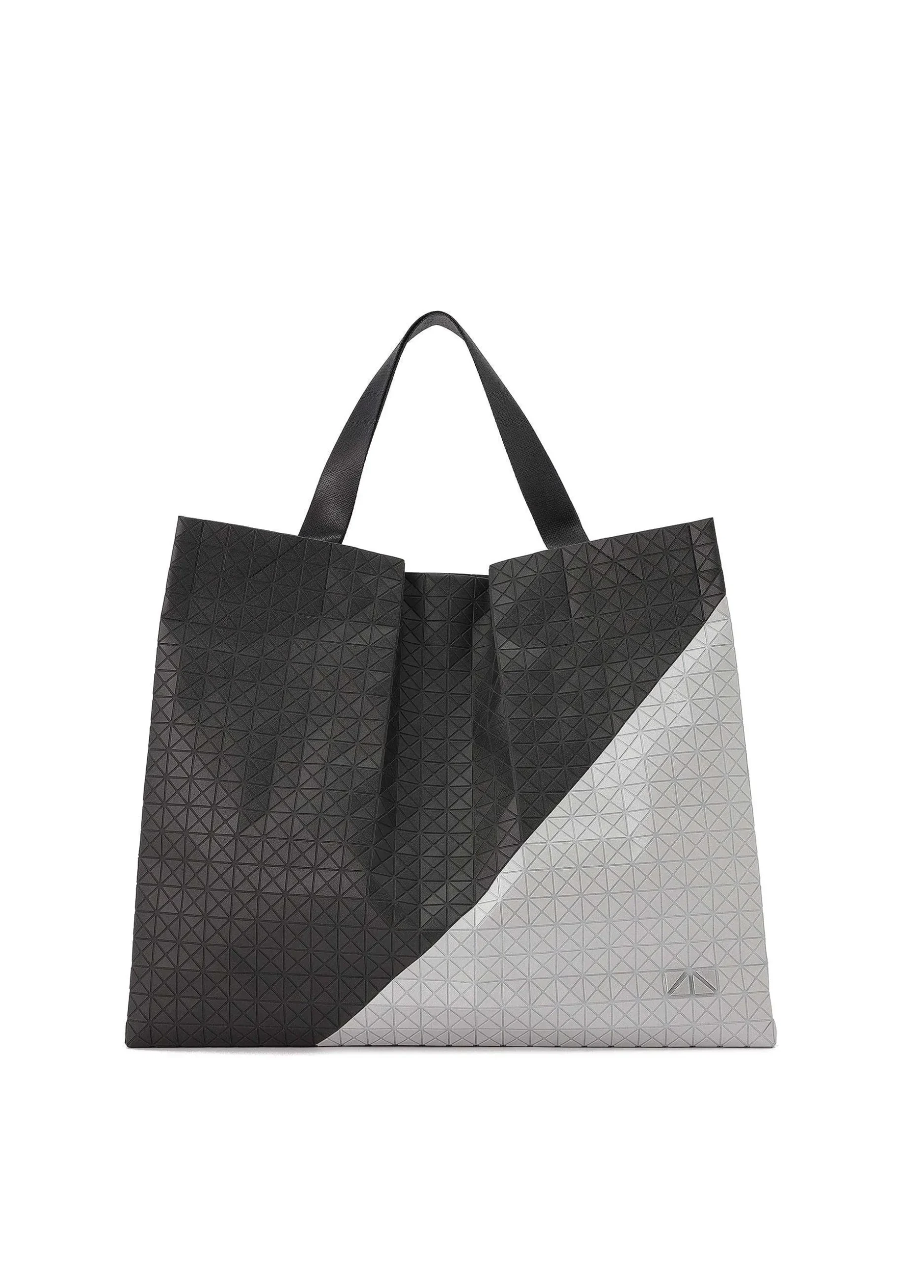 ISSEY MIYAKE Tote Bag|Cart