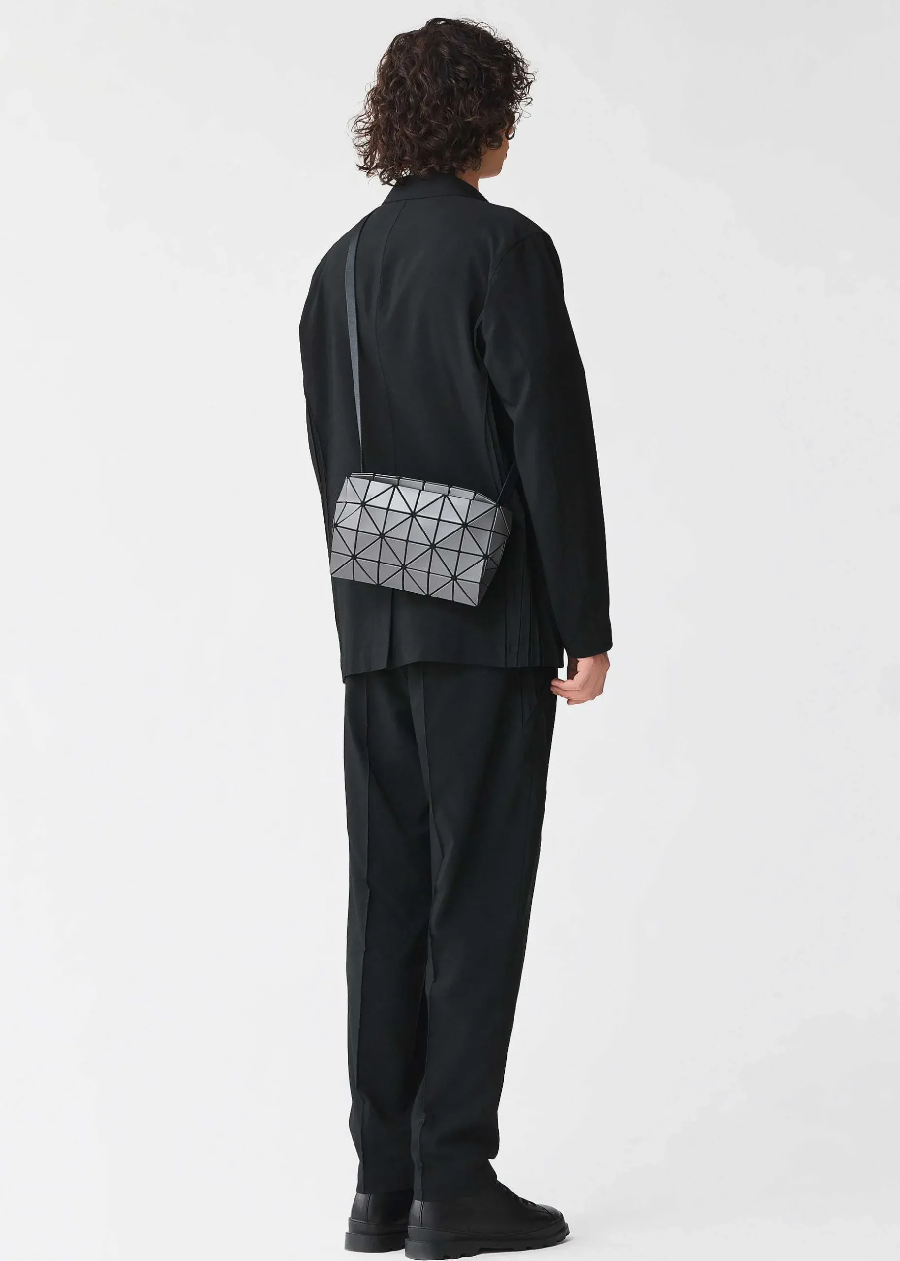 ISSEY MIYAKE Shoulder Bag|Carton Matte