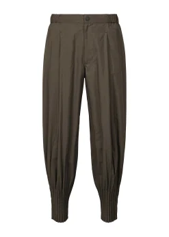 ISSEY MIYAKE Pants|Cascade