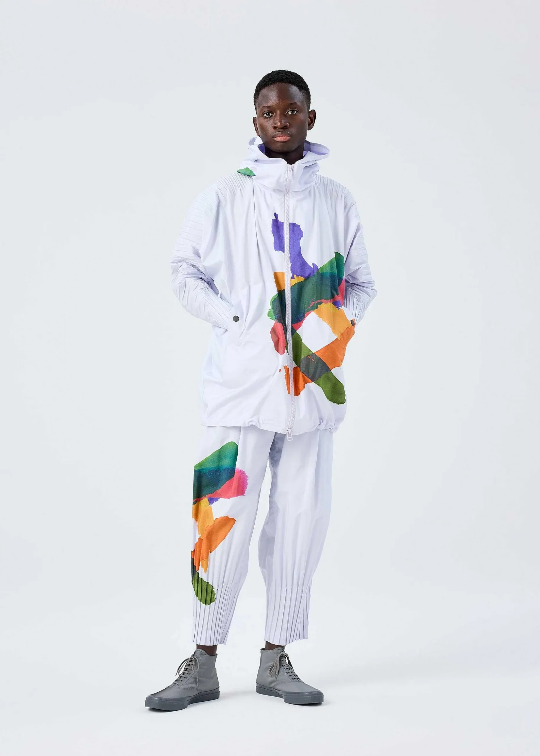 ISSEY MIYAKE Pants|Cascade Picturesque