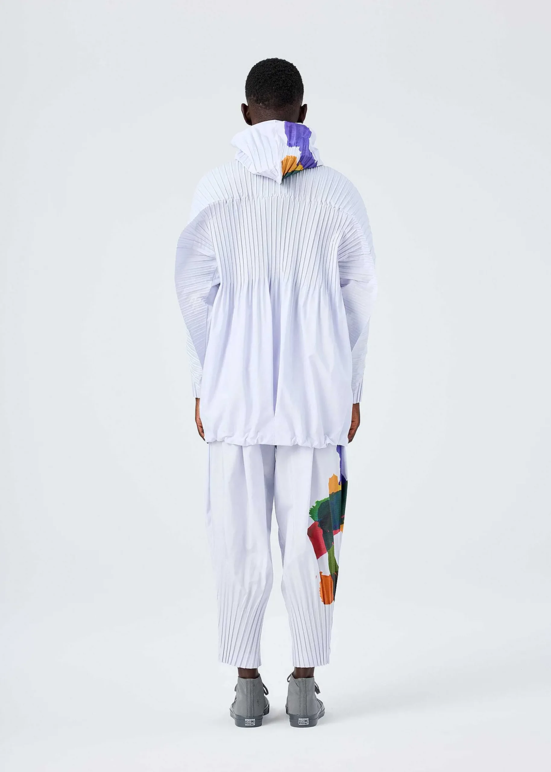ISSEY MIYAKE Pants|Cascade Picturesque