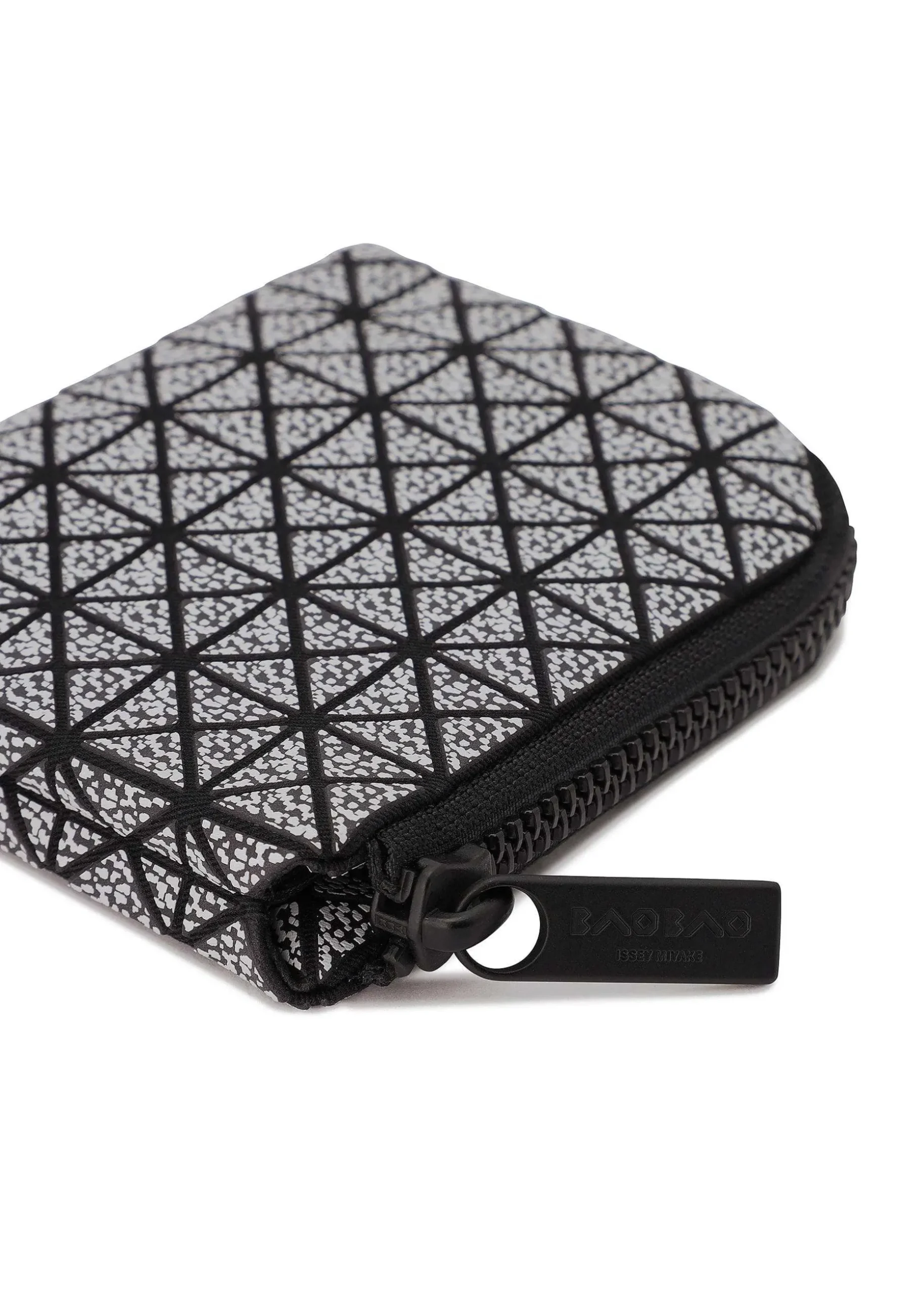 ISSEY MIYAKE Wallets & Small Items|Clam Wallet
