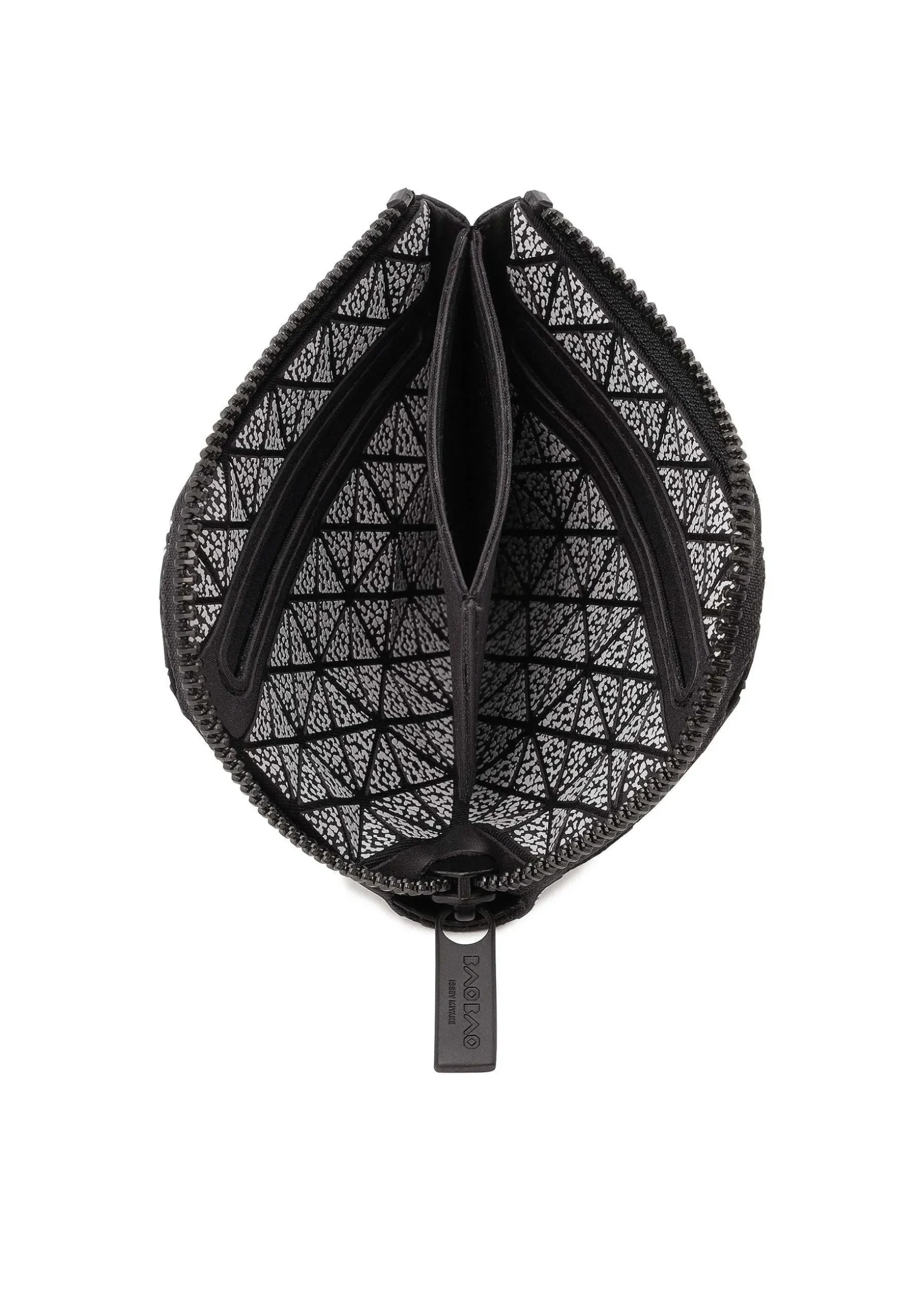 ISSEY MIYAKE Wallets & Small Items|Clam Wallet
