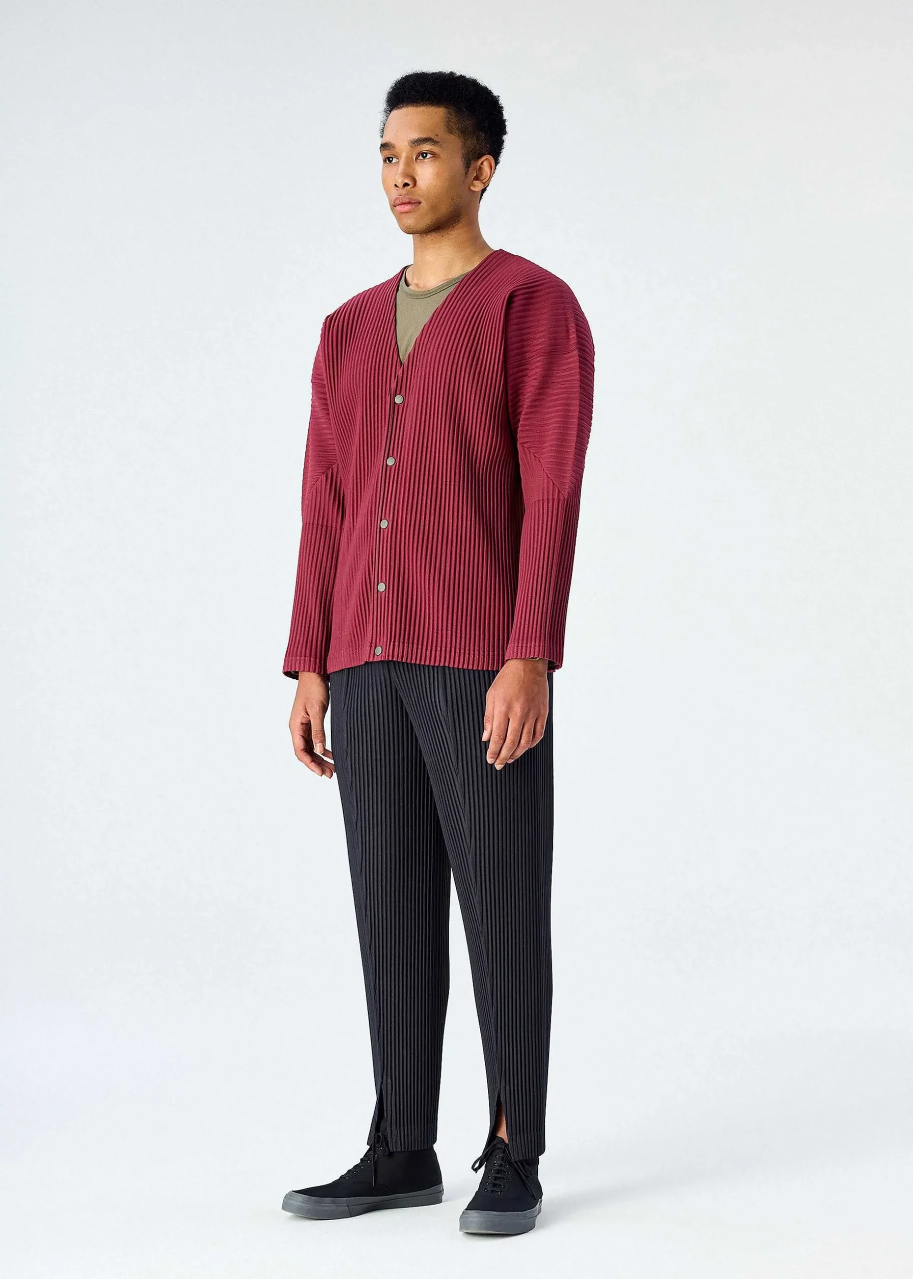 ISSEY MIYAKE Cardigan|Color Pleats