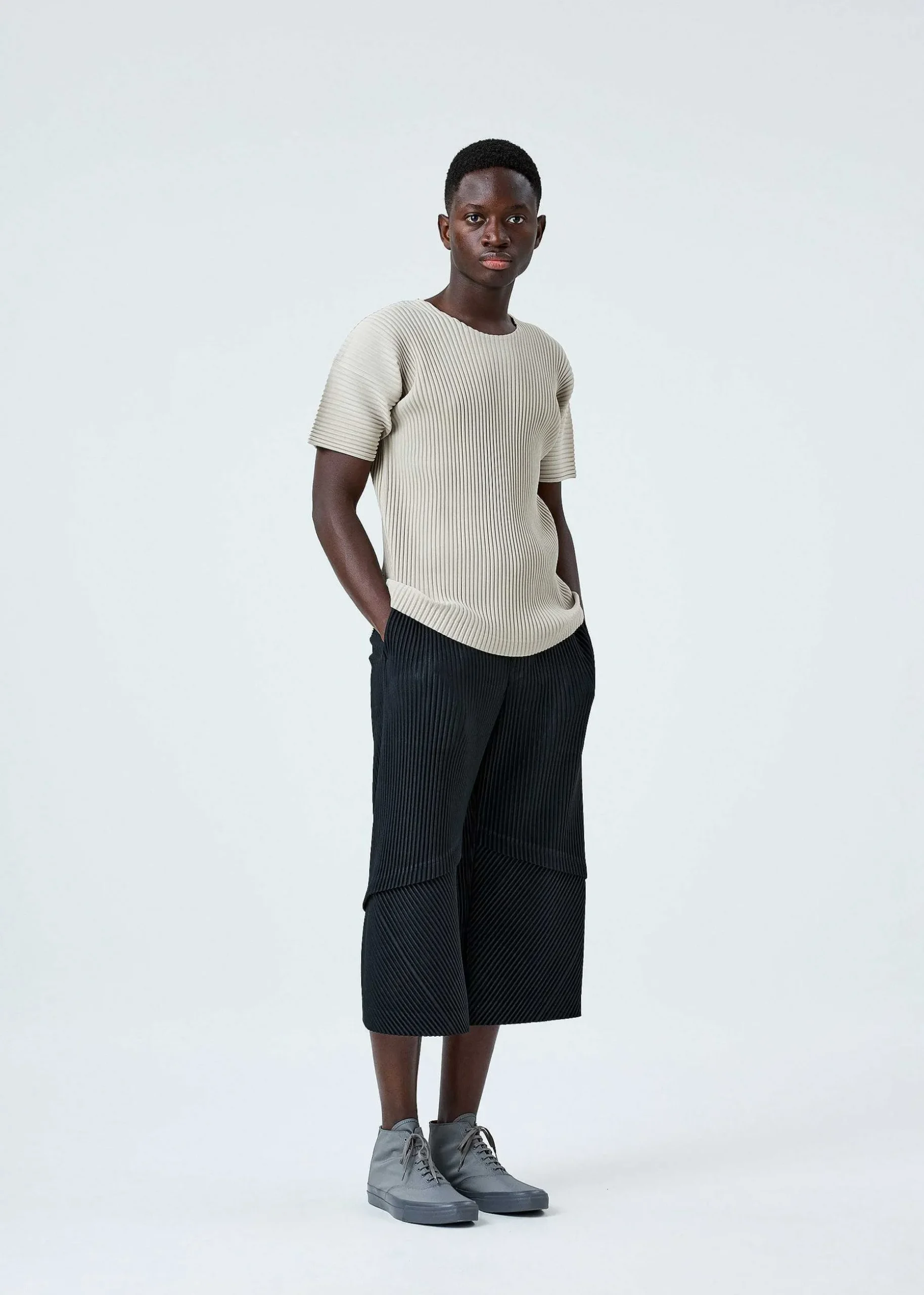 ISSEY MIYAKE Top|Color Pleats