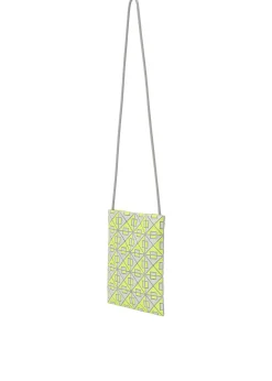ISSEY MIYAKE Shoulder Bag|Connect