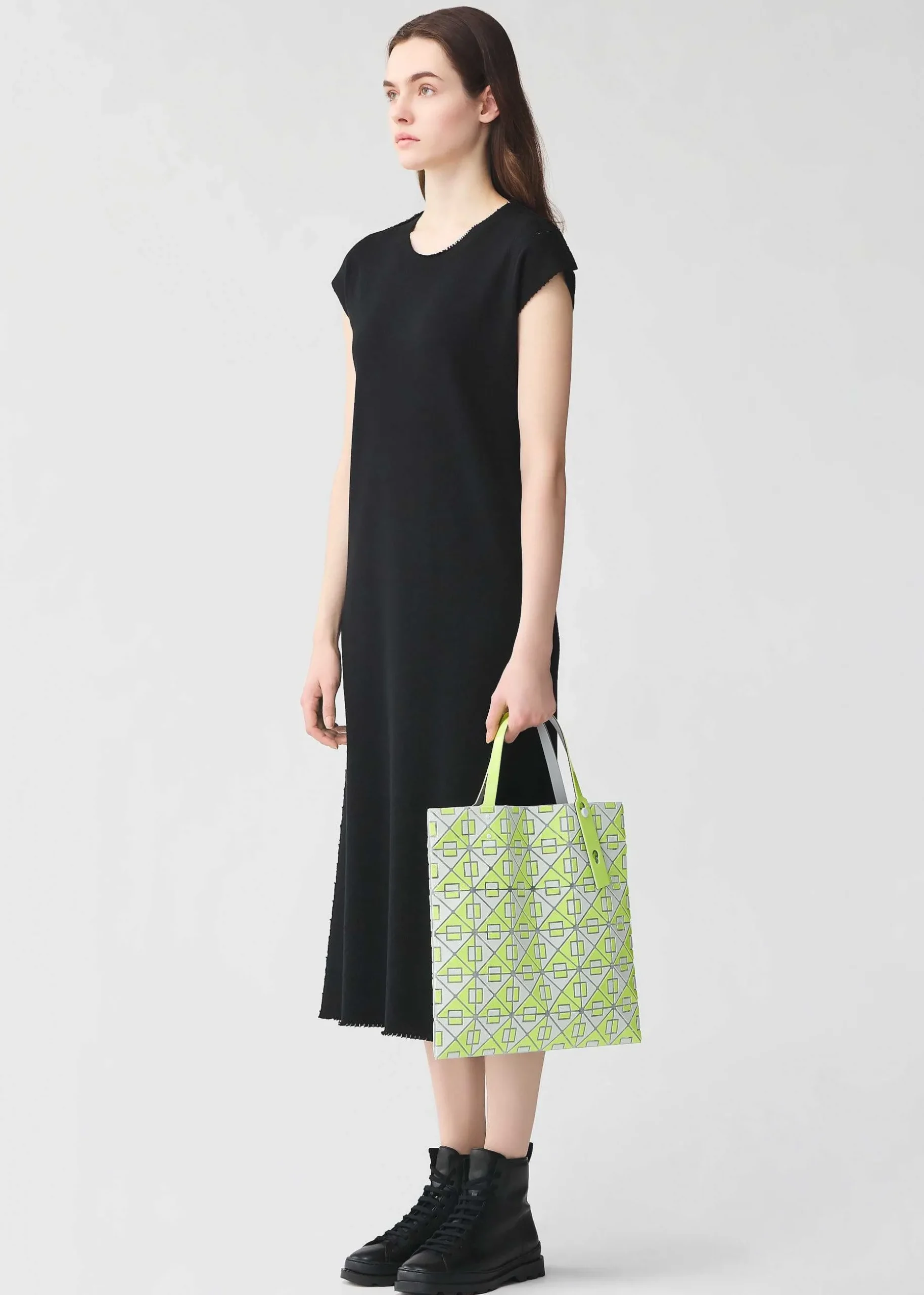 ISSEY MIYAKE Tote Bag|Connect