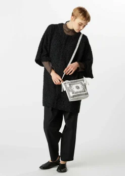 ISSEY MIYAKE Shoulder Bag|Crown