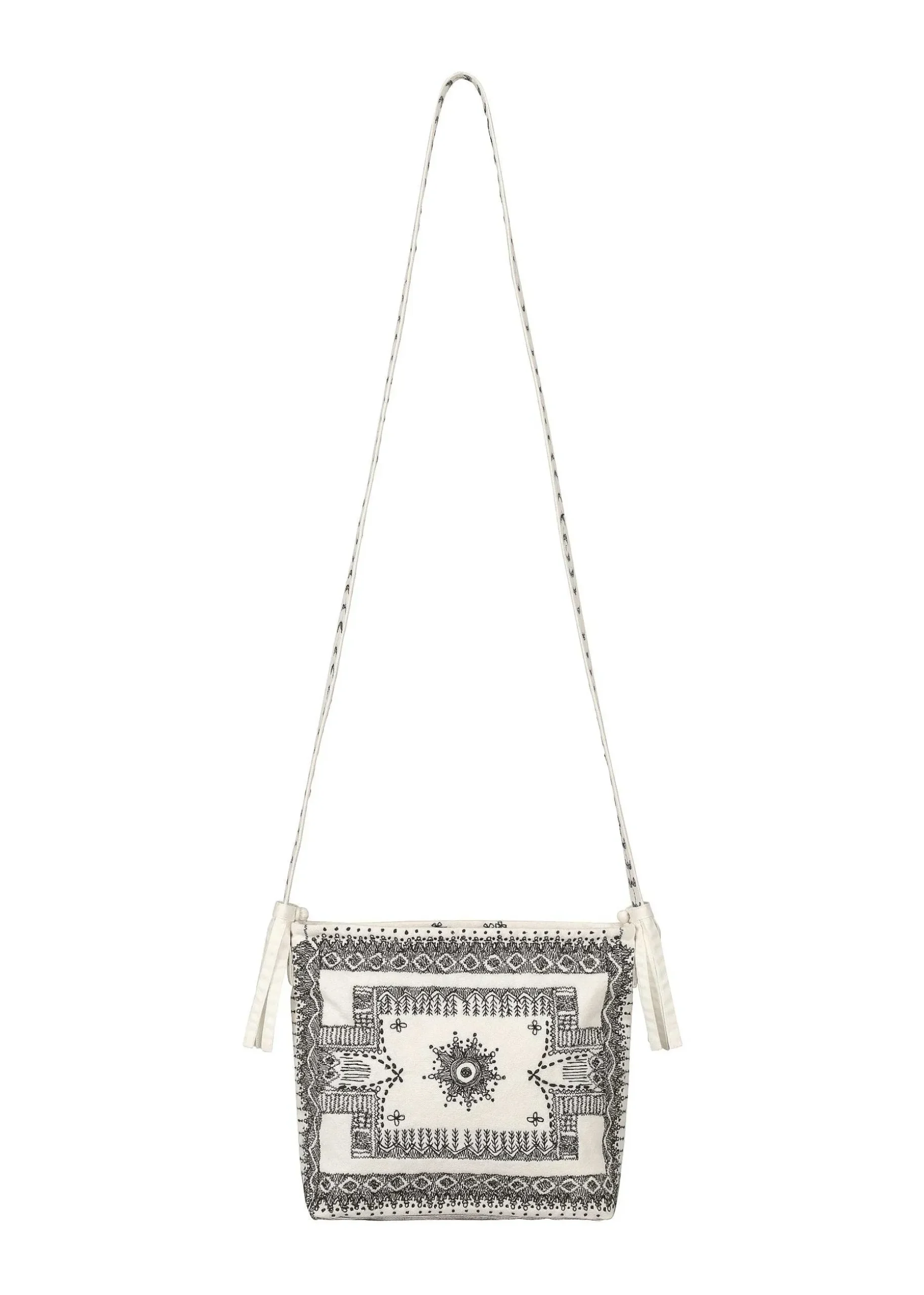 ISSEY MIYAKE Shoulder Bag|Crown