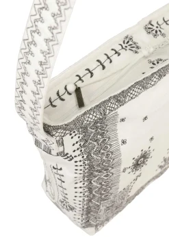 ISSEY MIYAKE Handbag|Crown