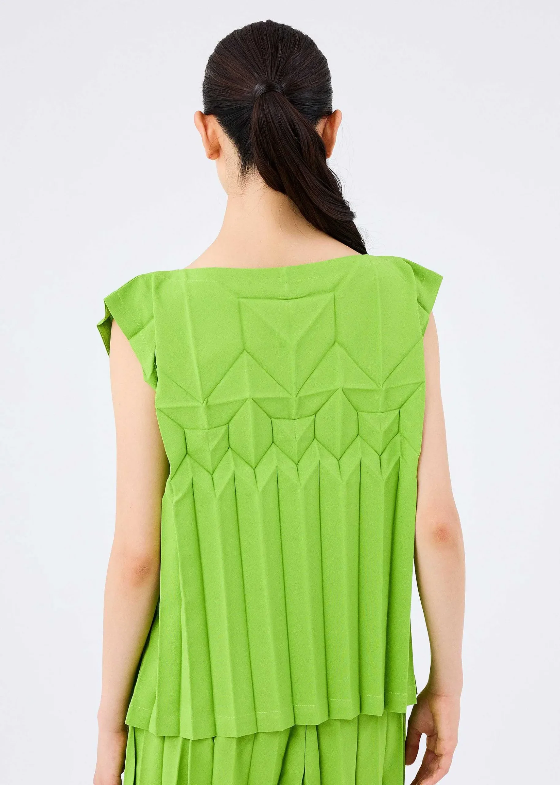 ISSEY MIYAKE Top|Cube Pleats
