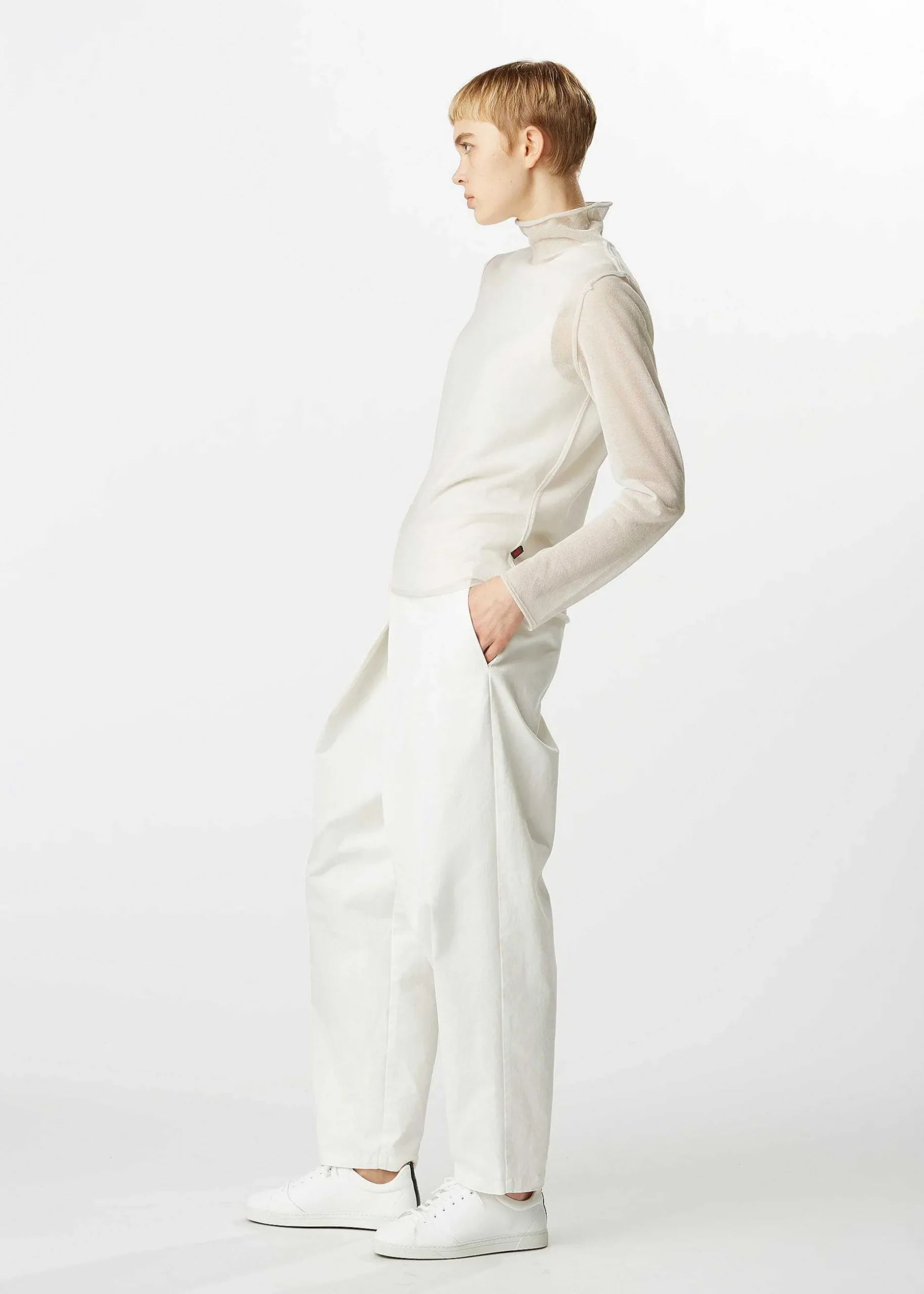 ISSEY MIYAKE Top|Curling Sheer Knit